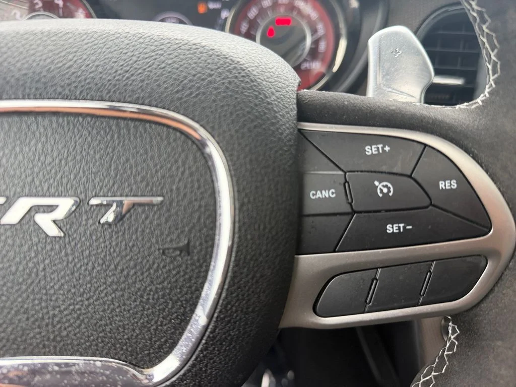 Used 2023 Green Dodge SRT Hellcat Jailbreak image 25