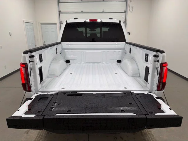 New 2026 White Ford Lariat image 37