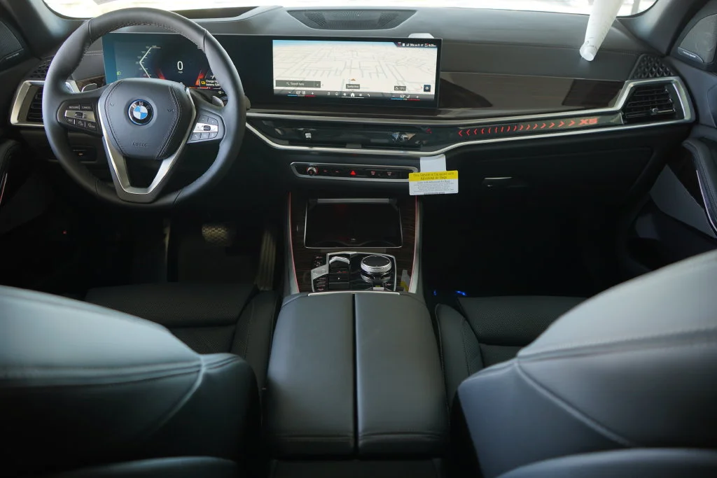 Used 2026 Gray BMW xDrive50e image 14
