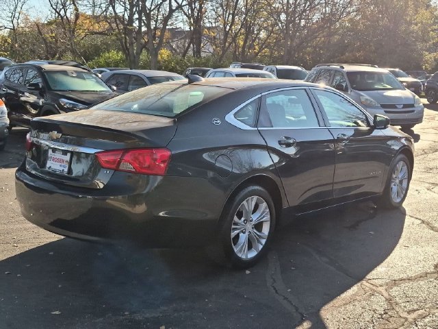 Used 2015 Gray Chevrolet LT image 7