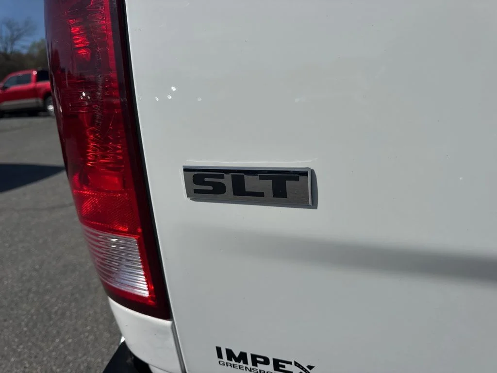 Used 2017 White Ram SLT image 27