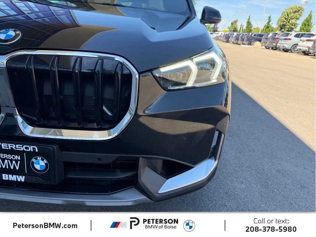 Used 2023 Black BMW xDrive28i image 37