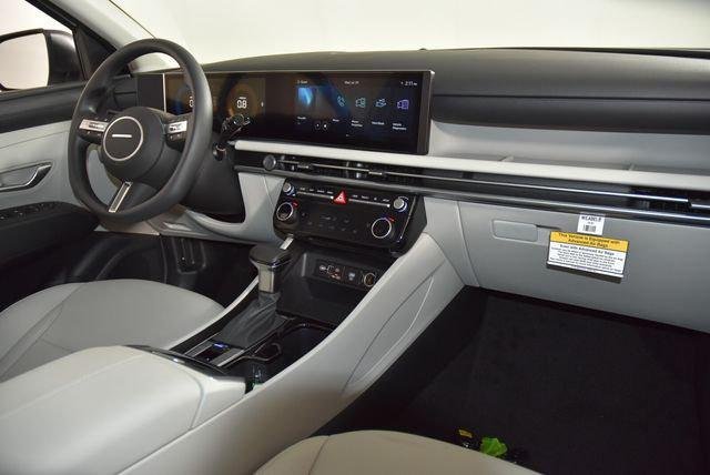 New 2026 White Hyundai SEL Plus AWD image 60