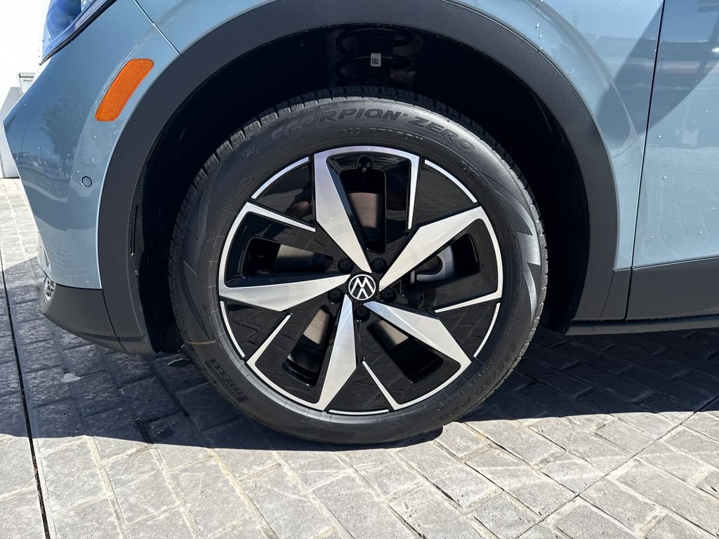 New 2026 Arctic Blue Metallic Volkswagen Pro S image 29