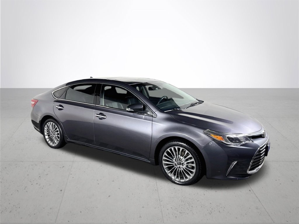 Used 2016 Gray Toyota Limited image 4