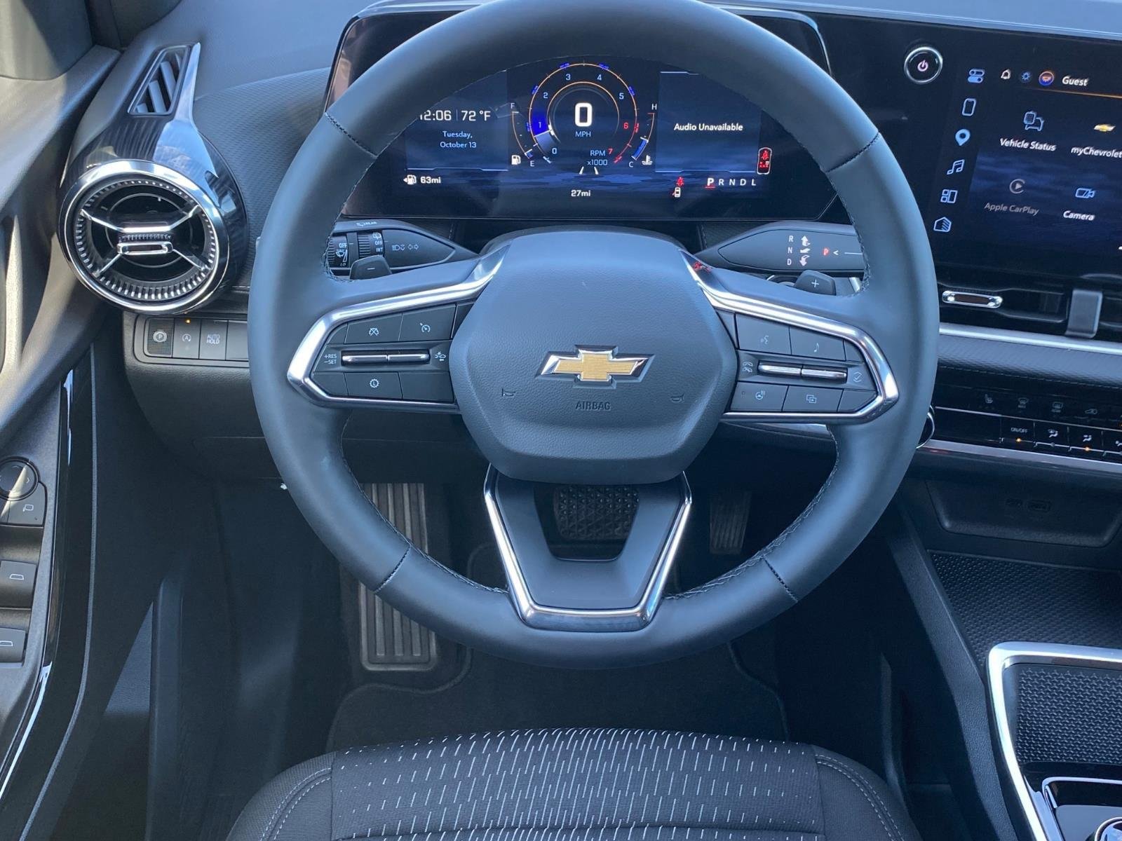 New 2027 Summit White Chevrolet LT image 7