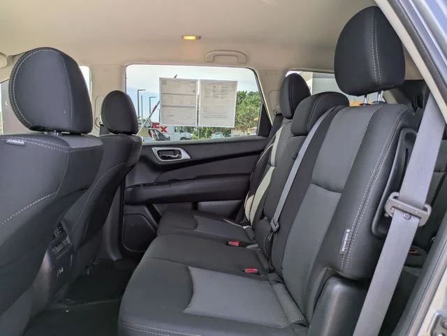 Certified Used 2020 Gun Metallic Nissan S image 14