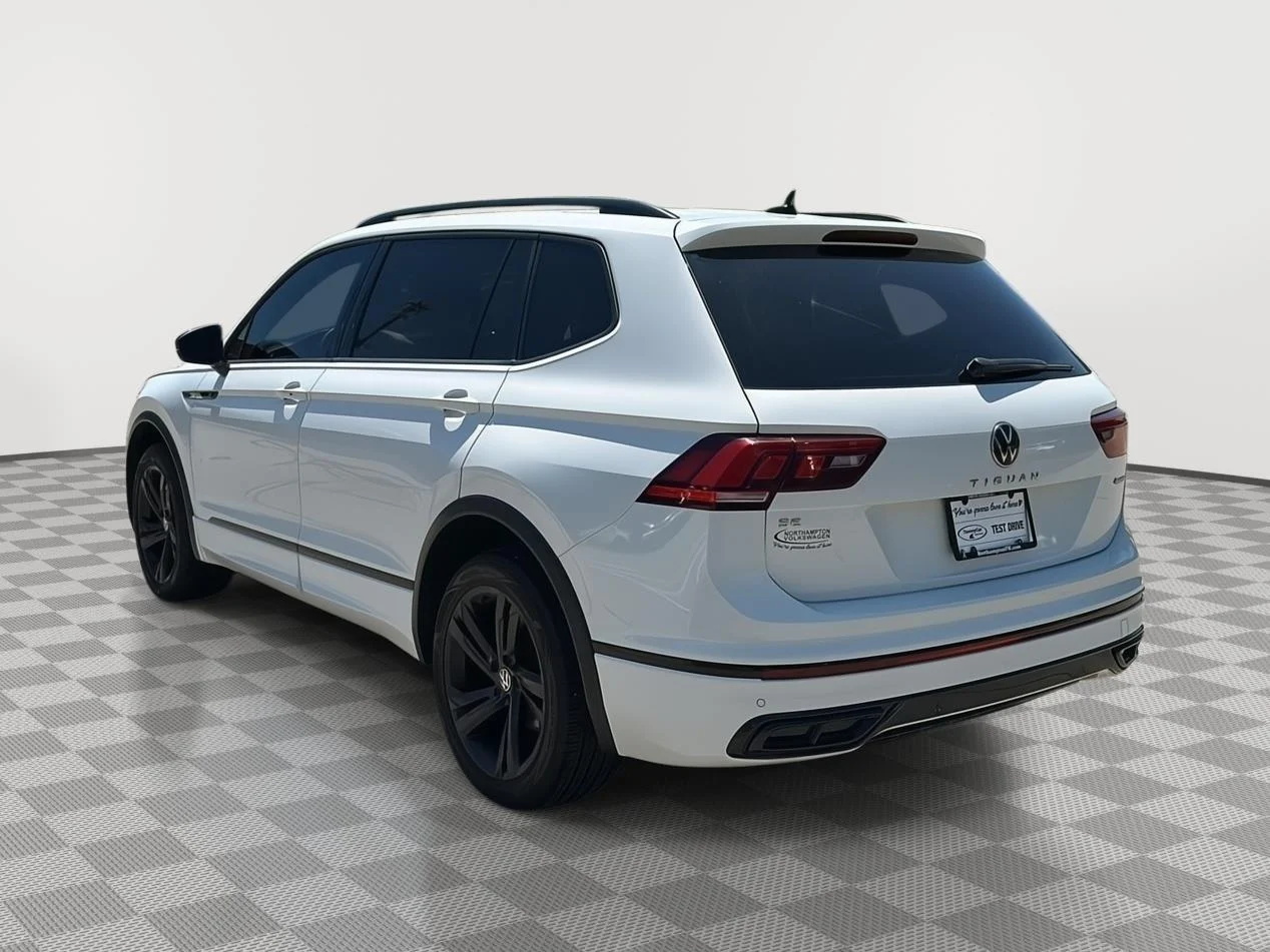 Used 2022 Pure White Volkswagen SE R-Line Black image 7