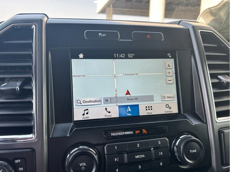 Used 2017 Magnetic Metallic Ford XLT image 15