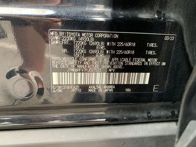 Used 2023 Black Toyota XLE Premium image 33