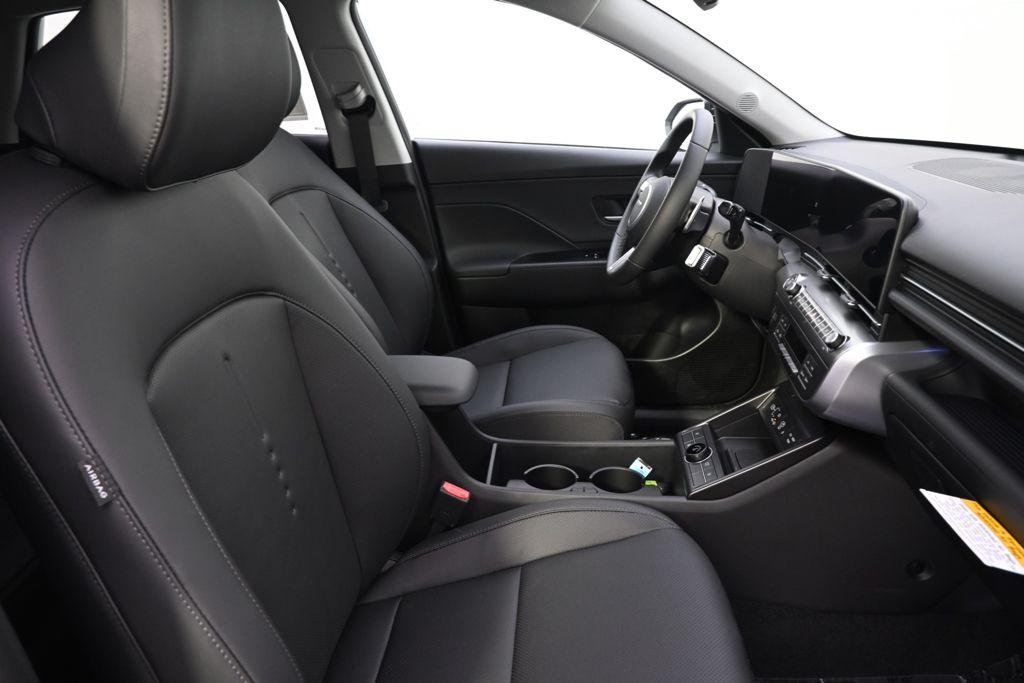 New 2026 White Hyundai SEL Premium AWD image 16