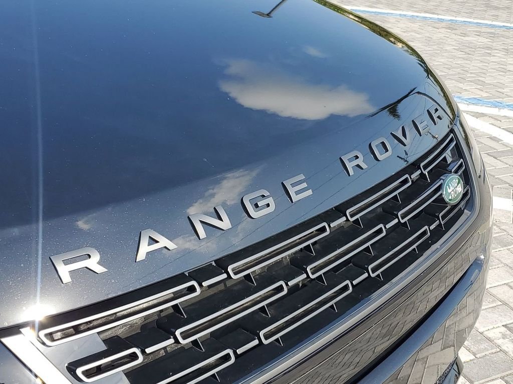 2026 Land Rover Range Rover Evoque Dynamic SE - Photo 9