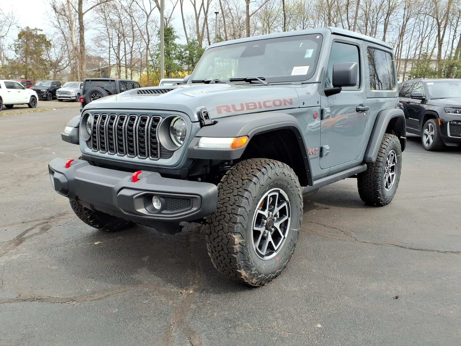 New 2026 Anvil Clear-Coat Exterior Paint Jeep Rubicon image 7