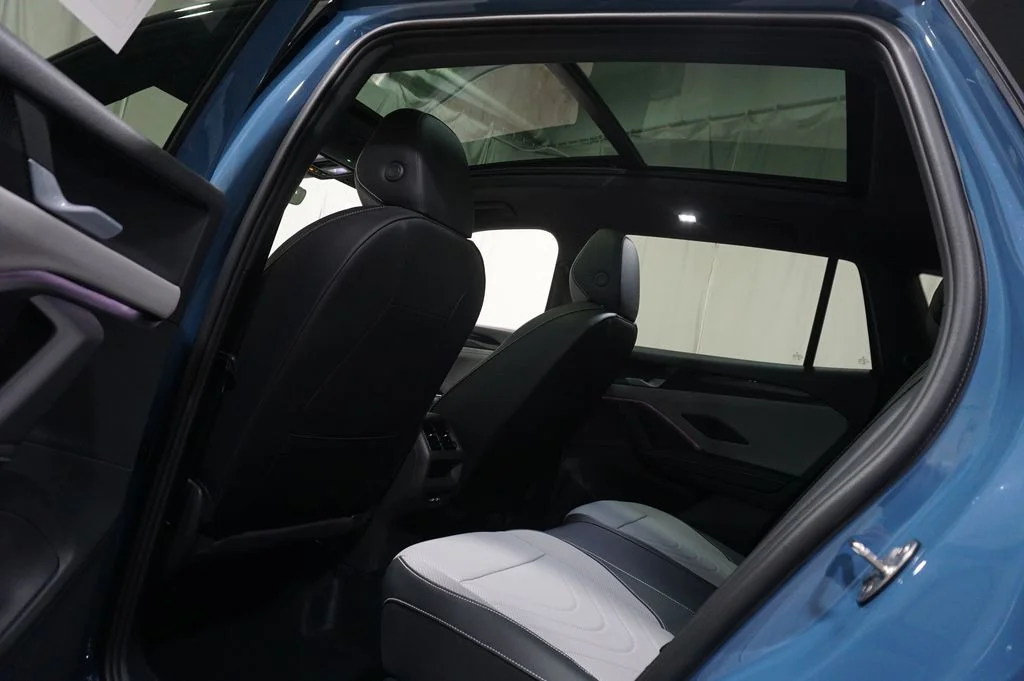 New 2026  Volkswagen 2.0T SE R-Line Black image 27