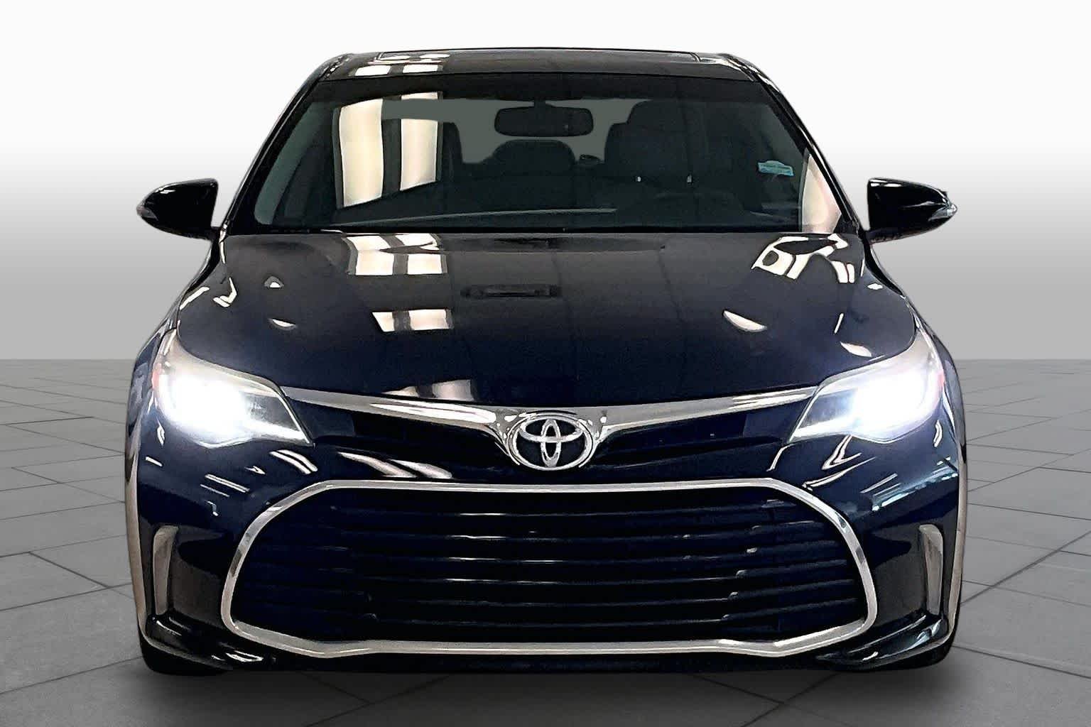 Used 2016 Midnight Black Metallic Toyota Touring image 3