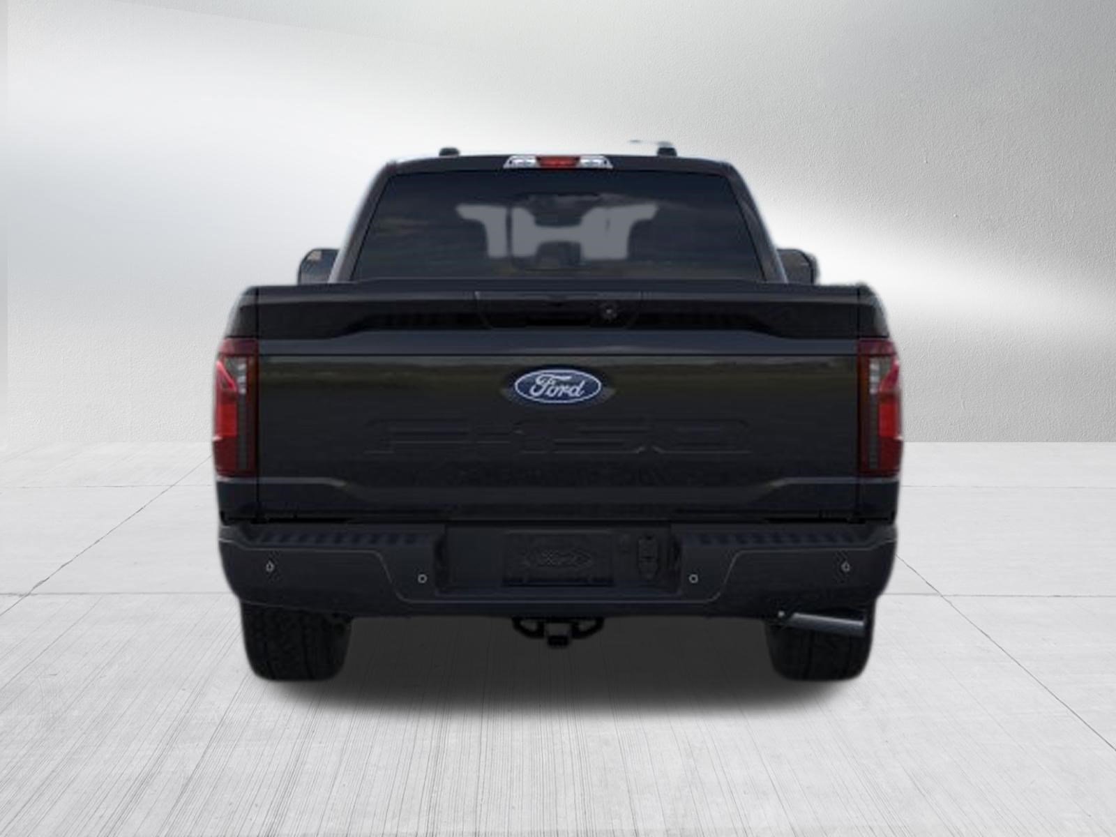 New 2026 Agate Black Metallic Ford XLT image 7