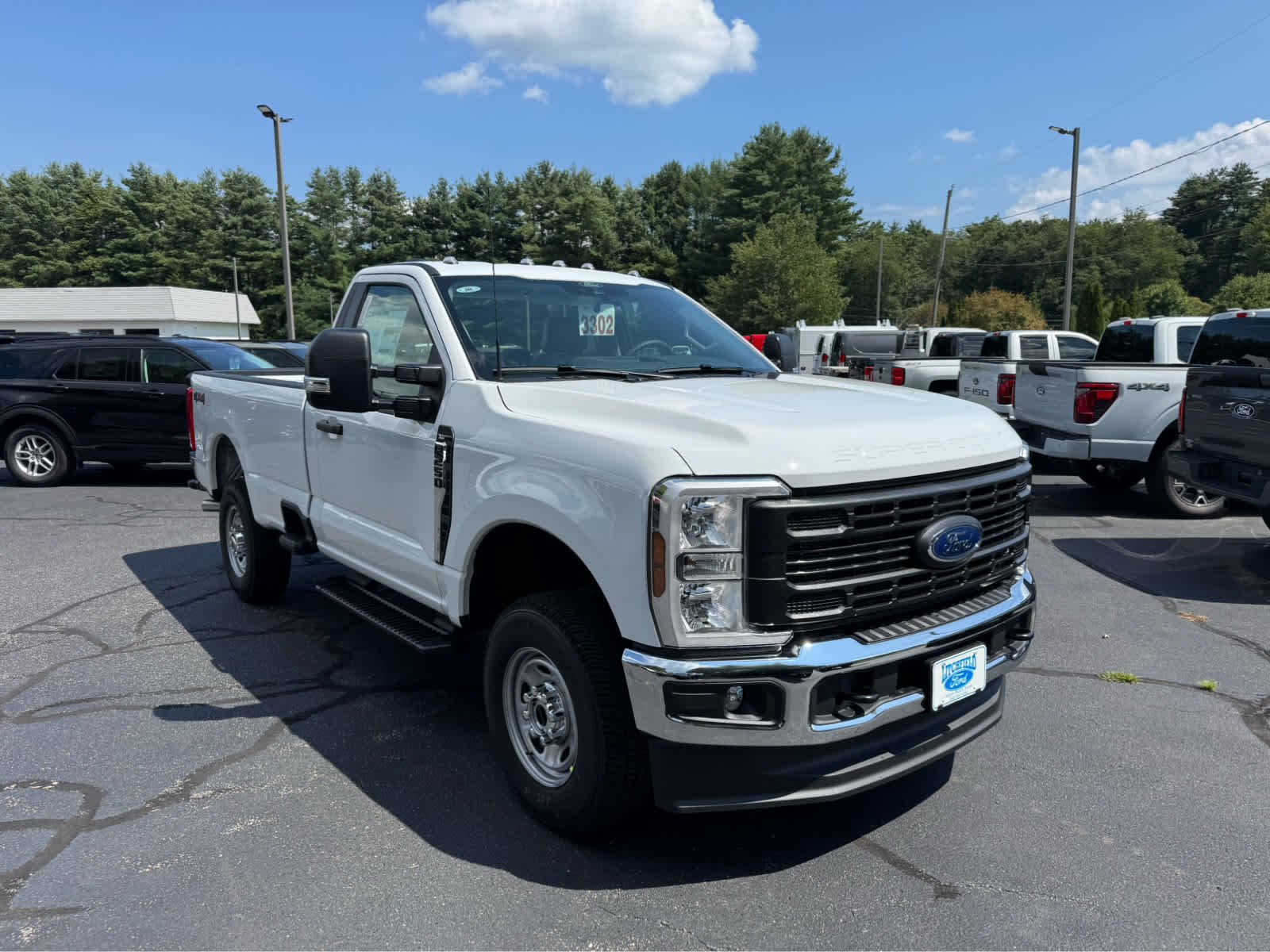 New 2026 Oxford White Ford XL image 8