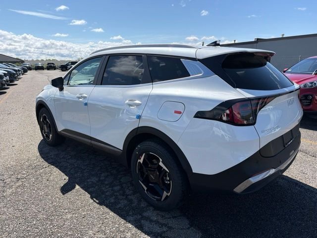 New 2026 Snow White Pearl Kia EX image 5