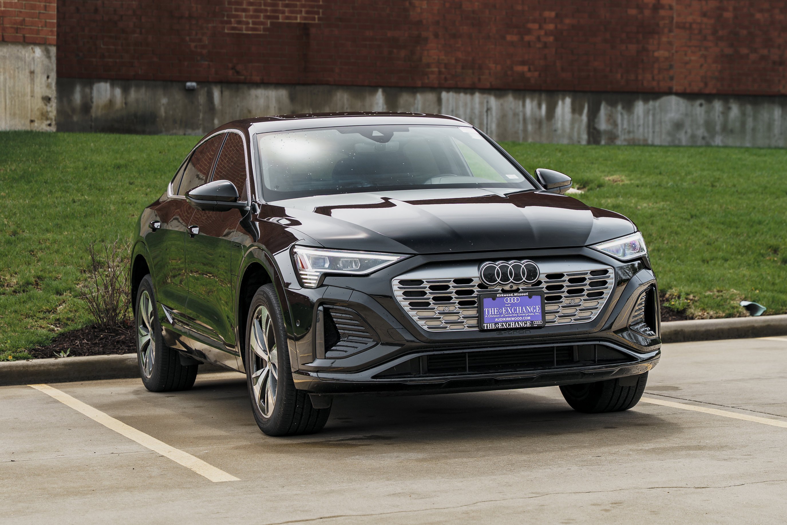 Used 2024 Audi Q8 Sportback e-tron Premium Plus with VIN WA1CAAGE1RB019394 for sale in Kirkwood, MO