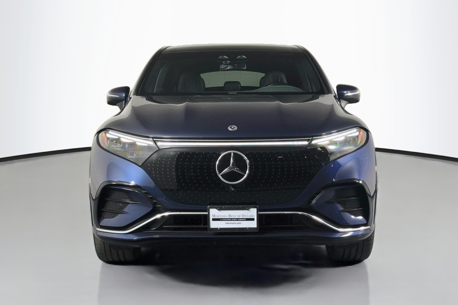 Used 2023 Twilight Blue Metallic Mercedes-Benz 580 image 3