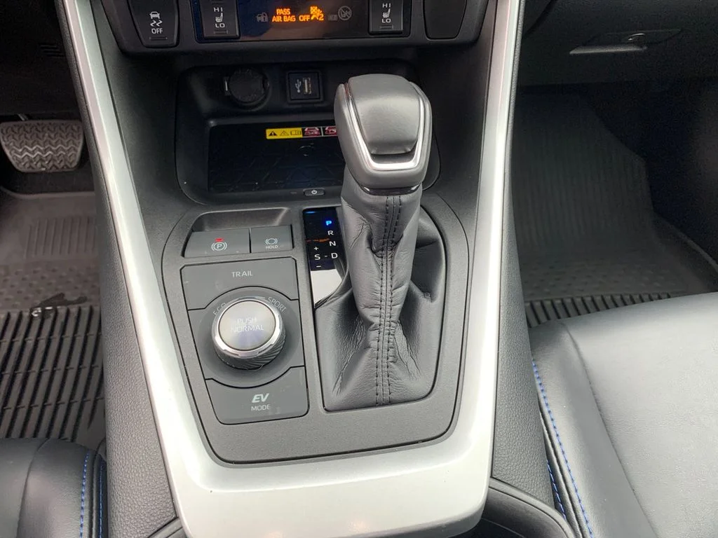 Used 2024 Beige Toyota XSE image 27