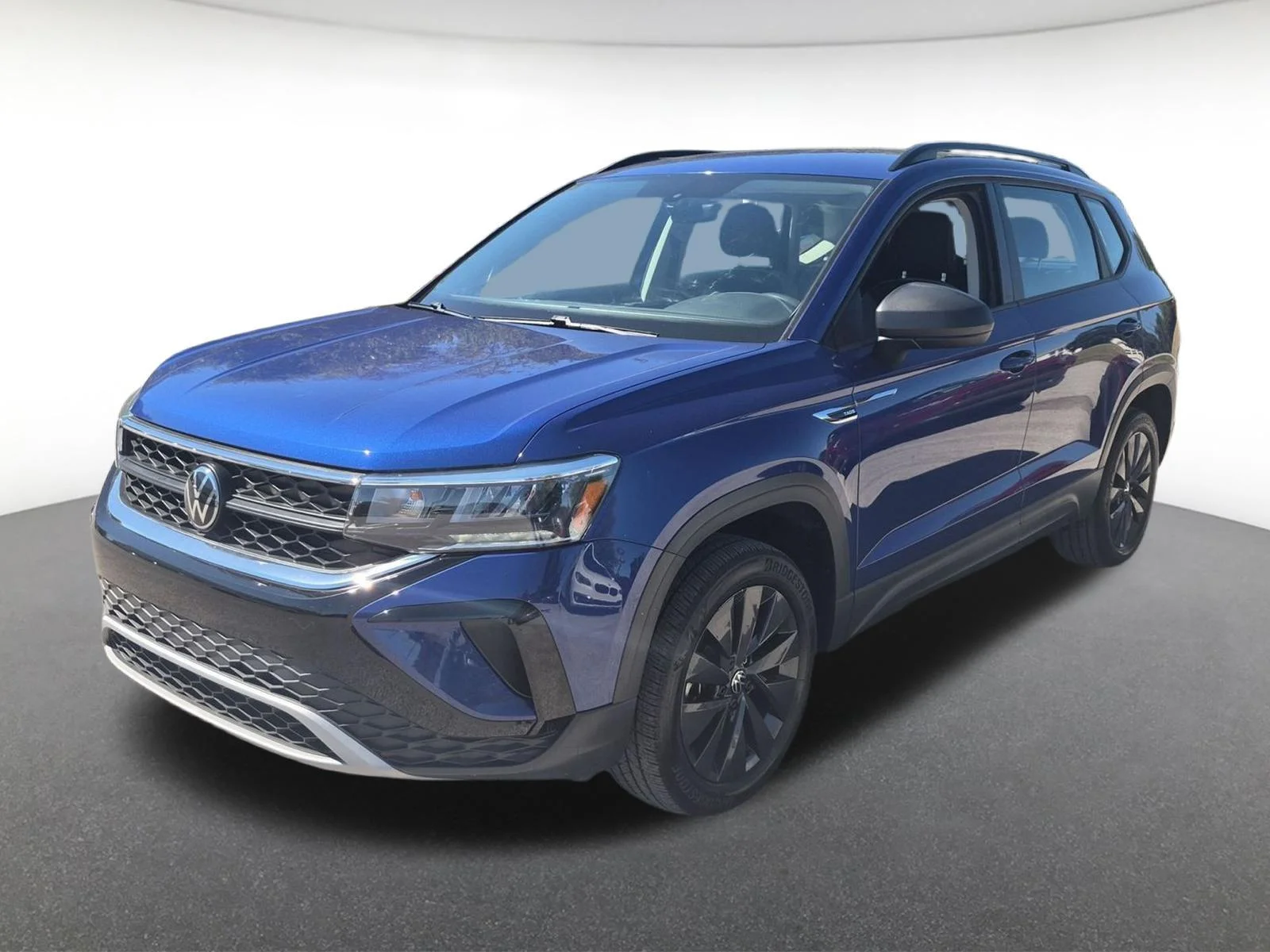 Used 2023 Dusk Blue Metallic VOLKSWAGEN  image 1