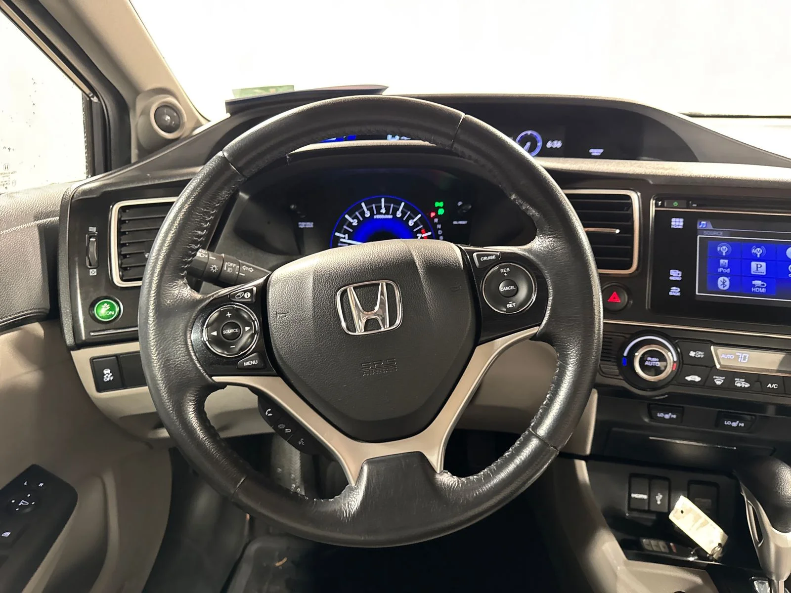 Used 2015 Modern Steel Metallic Honda EX-L image 21