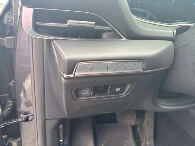 Used 2022 Himalayan Gray Genesis 2.5T image 16