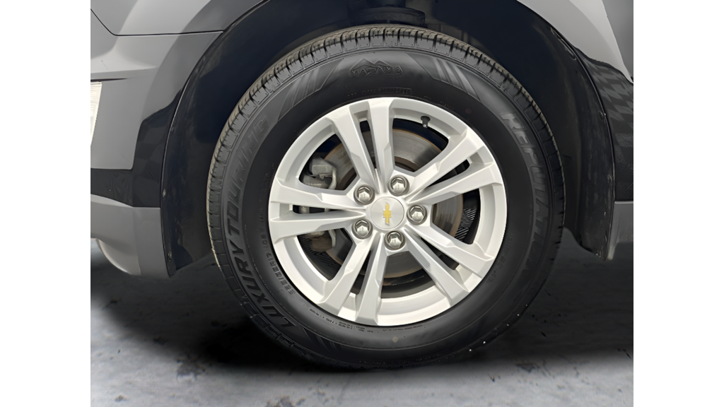 Used 2016 Black Metallic Chevrolet LT image 25