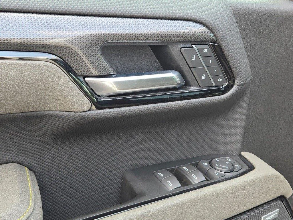 2026 Chevrolet Silverado 1500 ZR2 - Photo 22