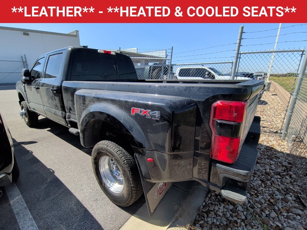 Used 2024 Agate Black Metallic Ford King Ranch image 5
