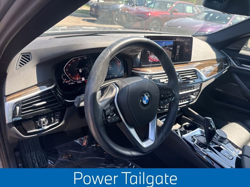 Used 2023 Gray BMW 540i image 8