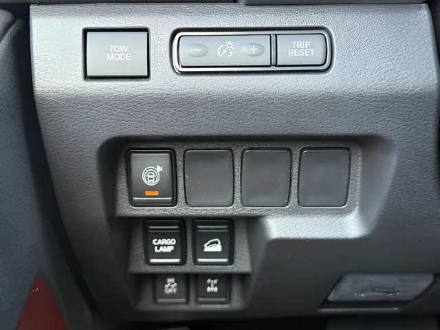 Certified Used 2025 Gray Nissan PRO-4X image 13