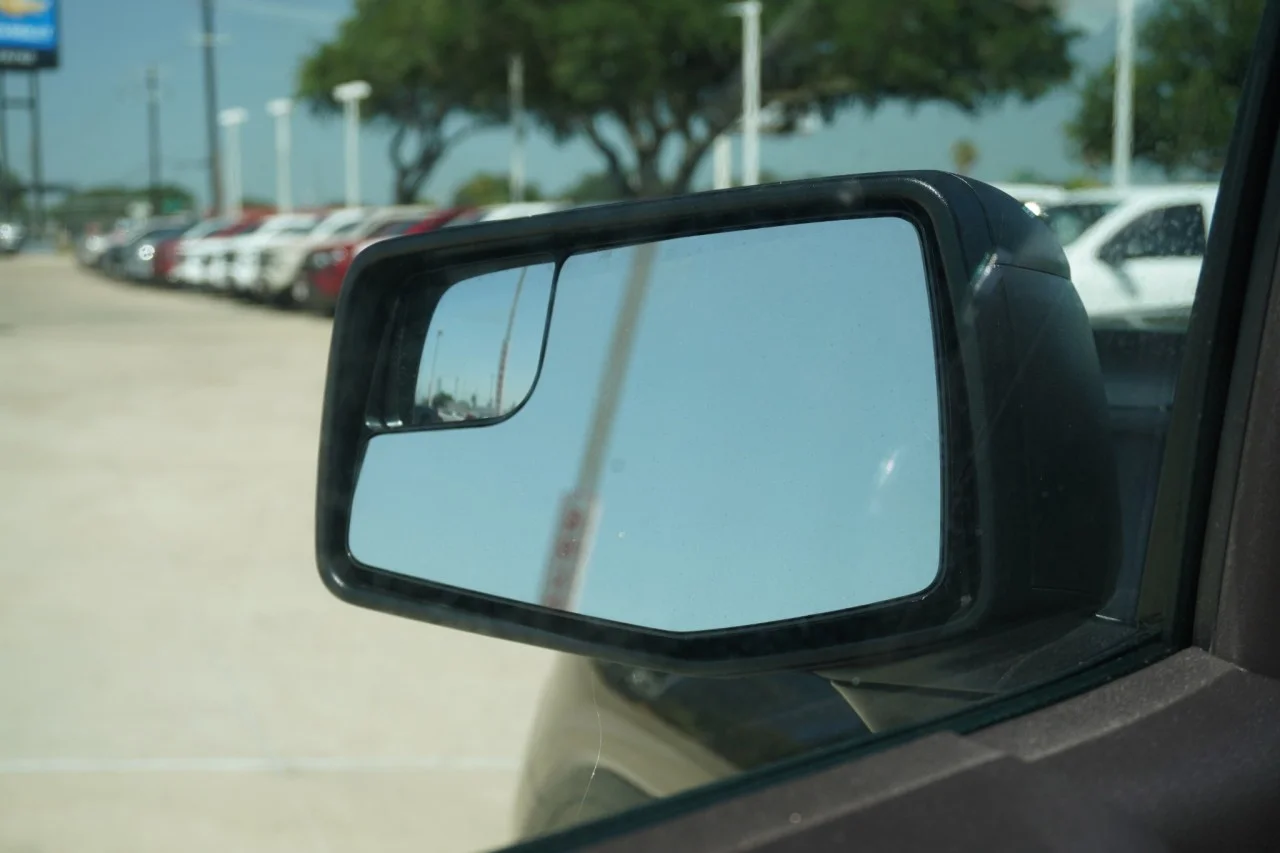 2026 GMC Sierra 1500 Pro - Photo 18