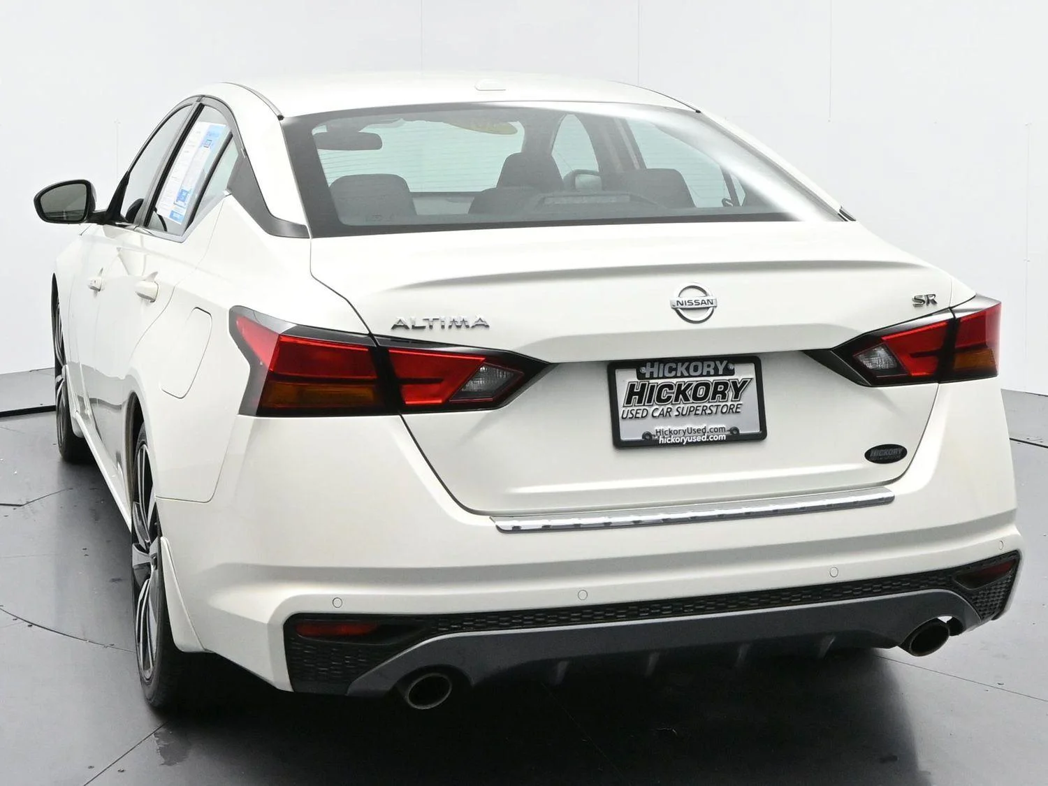 Used 2020 Pearl White Tricoat Nissan 2.5 SR image 6