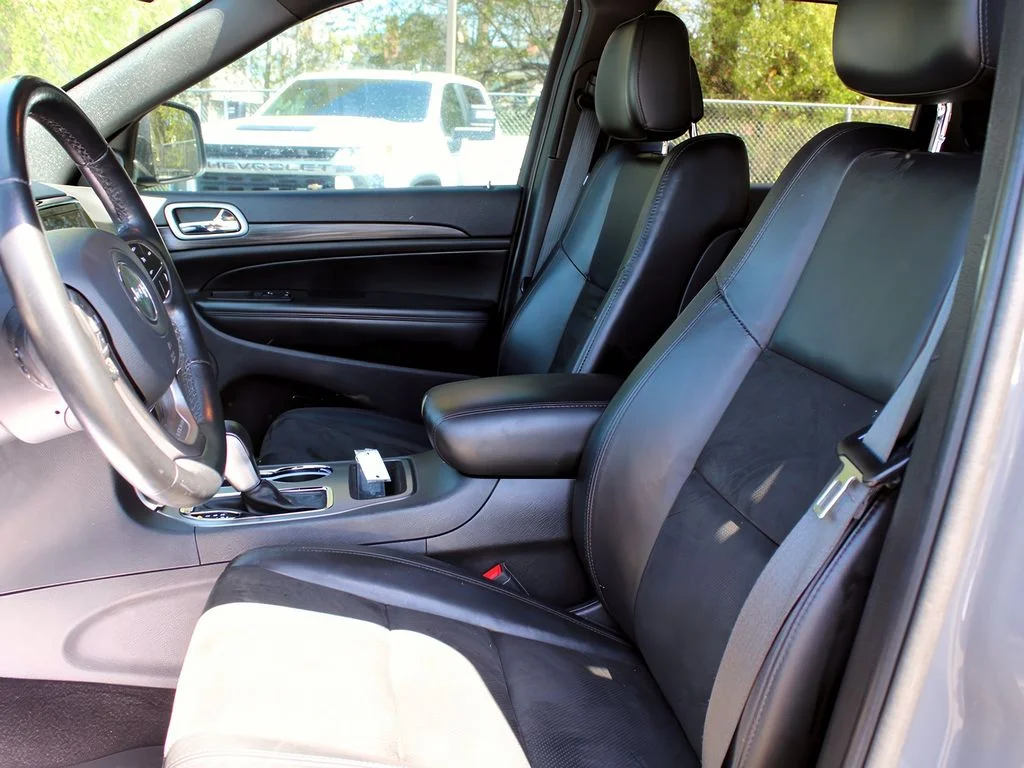 2021 Jeep Grand Cherokee Laredo X - Photo 13