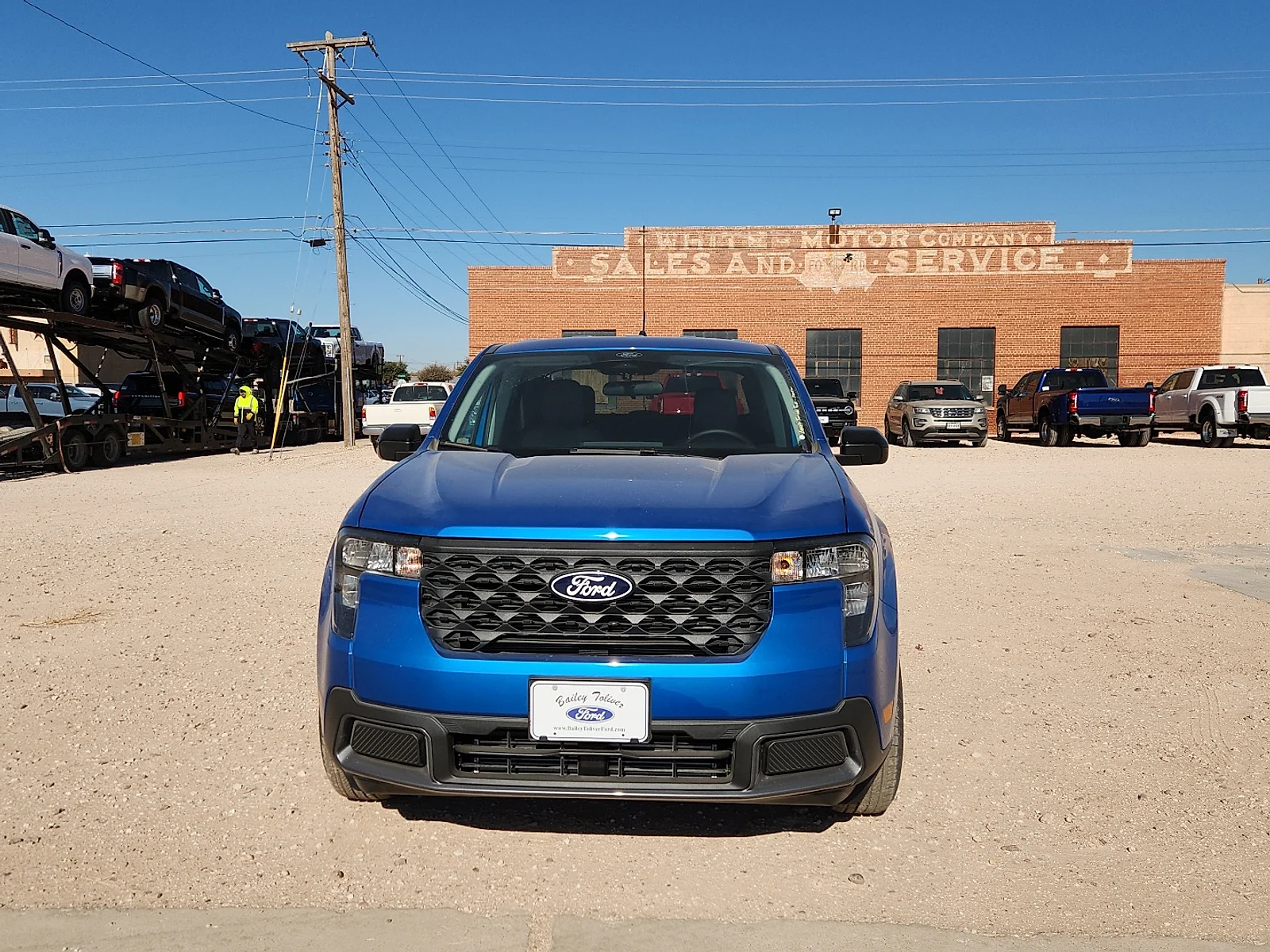 New 2026 Velocity Blue Ford XLT image 2