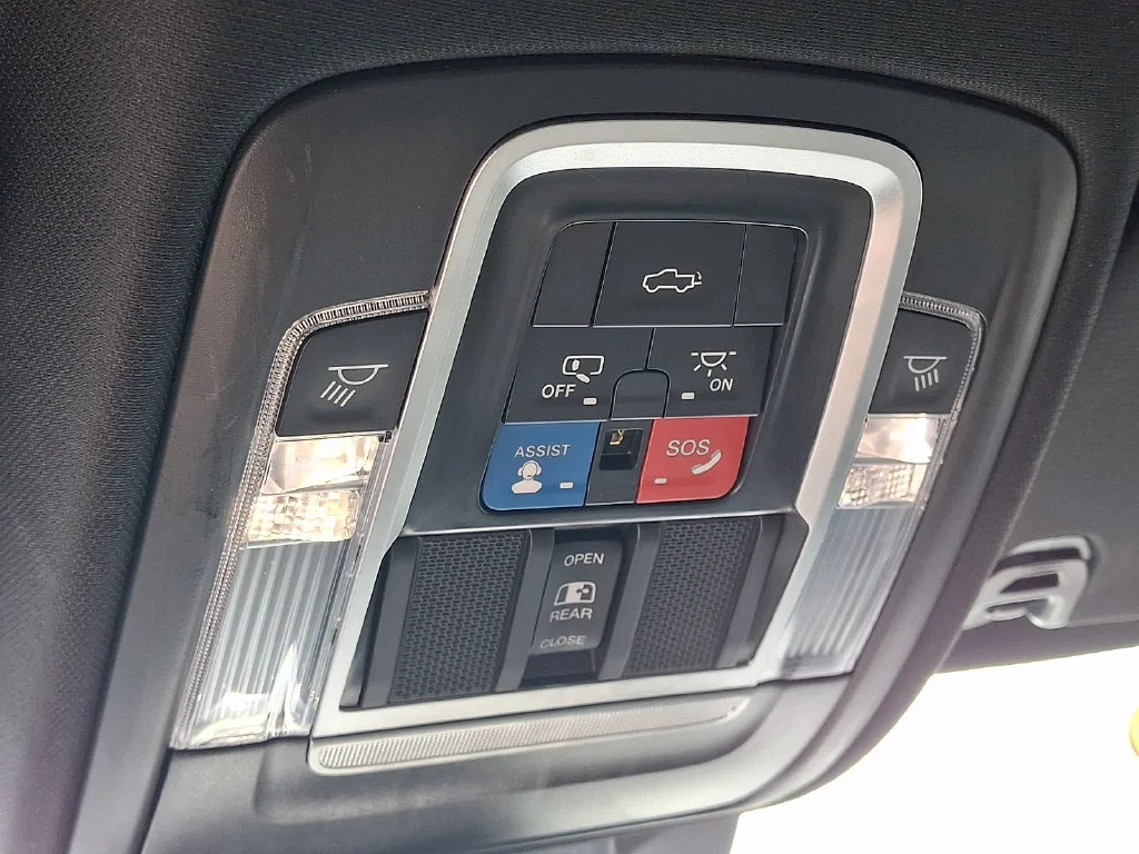 Used 2023 Patriot Blue Pearlcoat Ram Laramie image 23