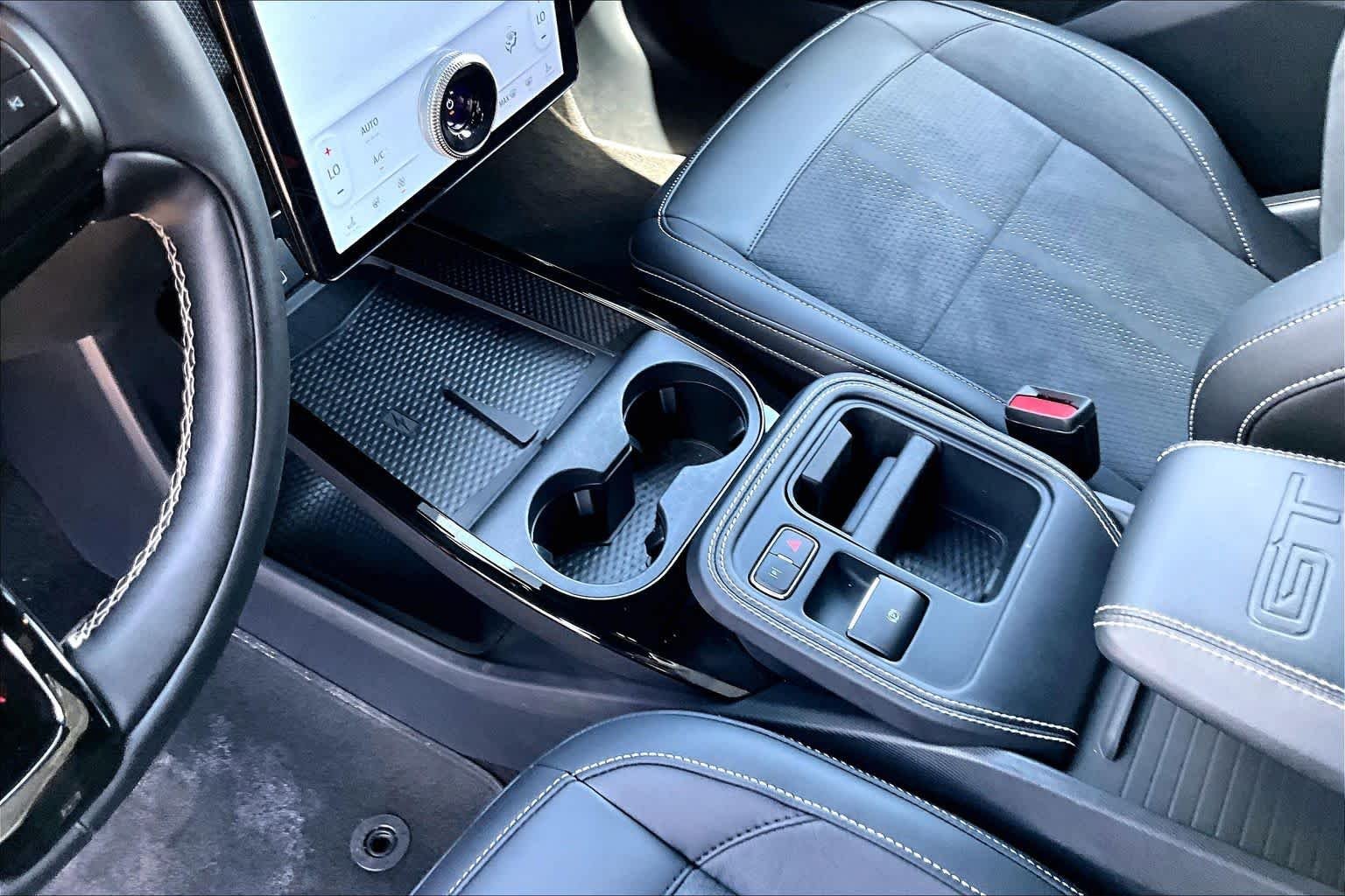 Used 2025 Molten Ford GT image 16