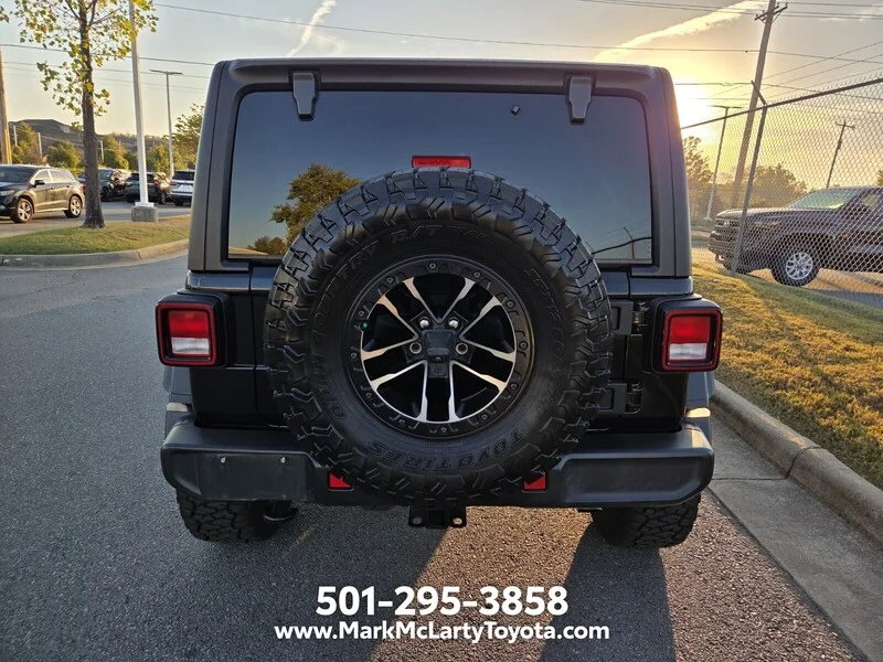 Used 2024 Black Clearcoat JEEP SPORT image 4