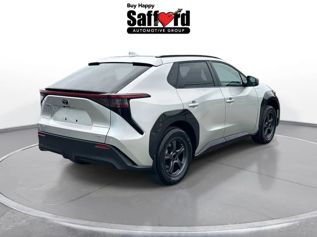 Used 2024 Silver Toyota XLE image 10