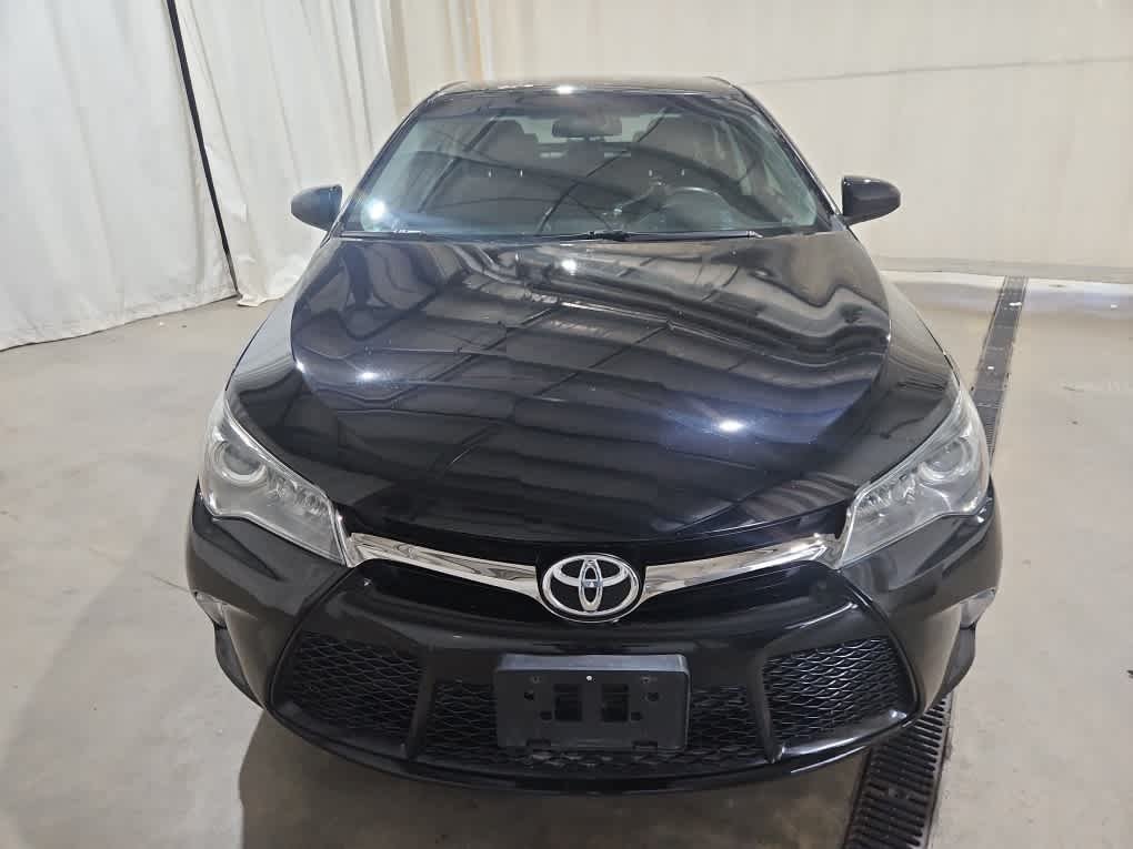 Used 2017 Midnight Black Metallic Toyota SE image 9