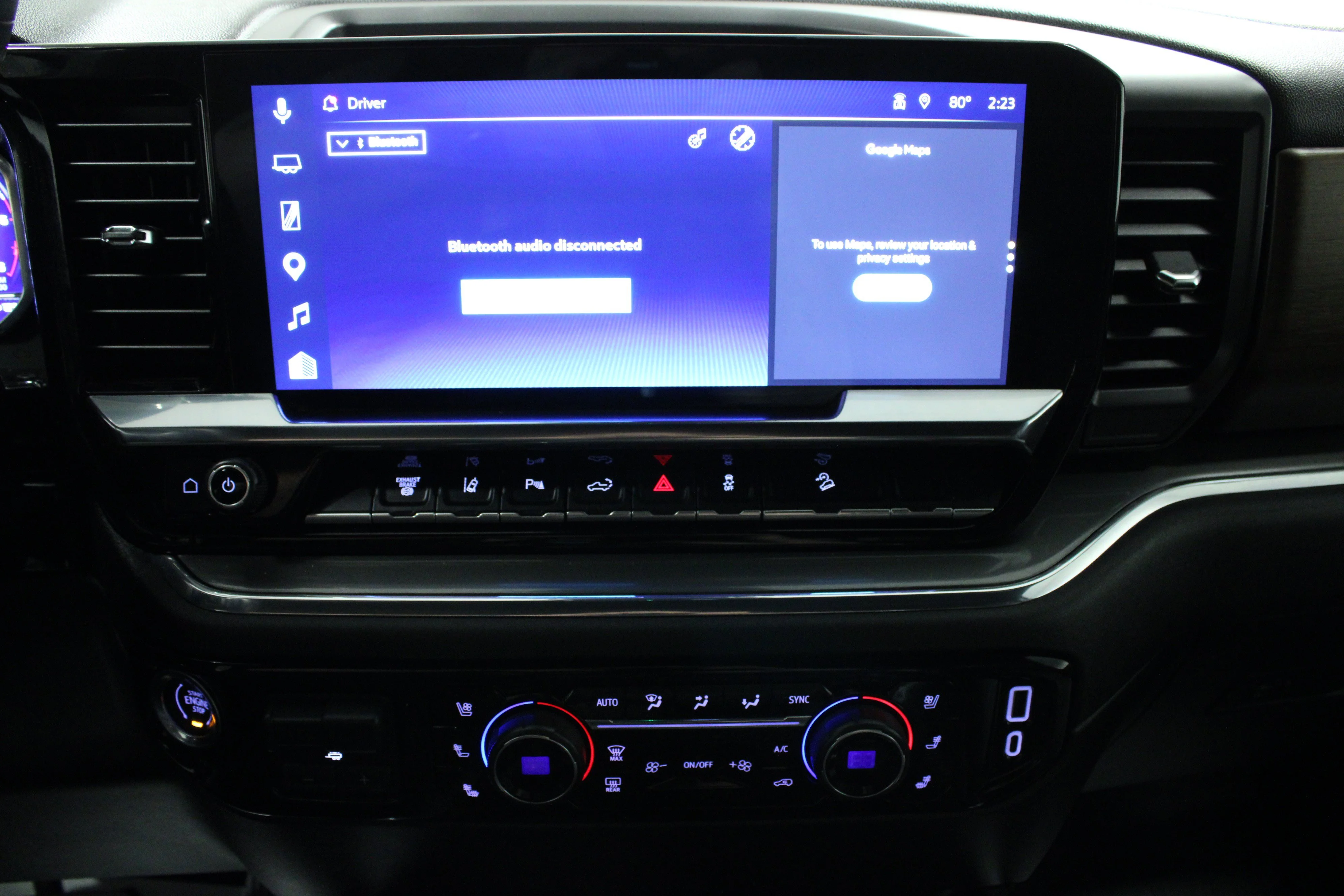 Used 2024 Iridescent Pearl Tricoat Chevrolet High Country image 22