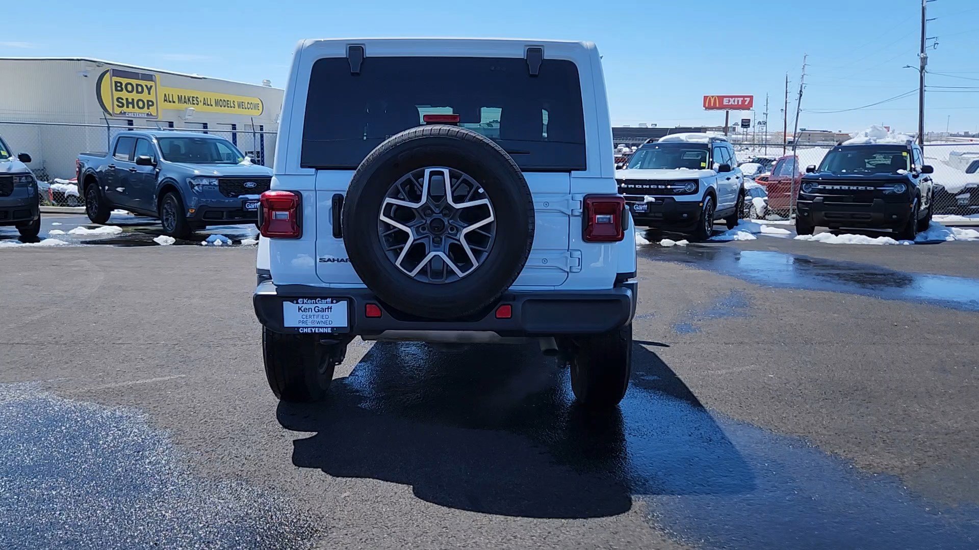 Used 2025 Bright White Clearcoat Jeep Sahara image 3