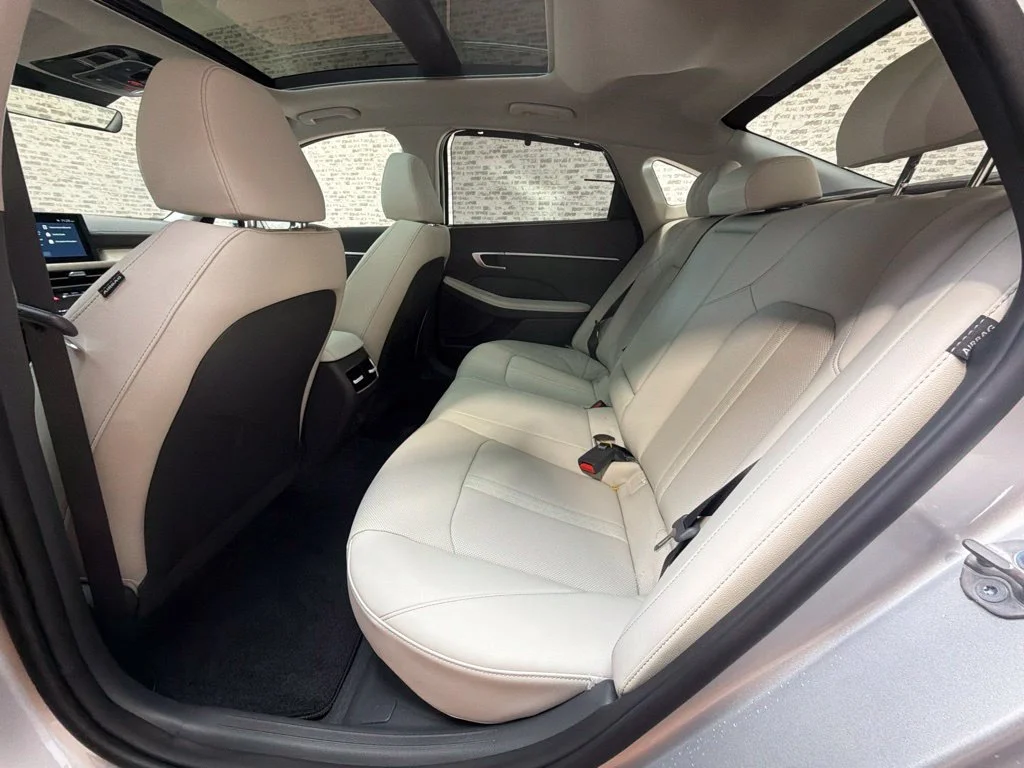 New 2026 Aero Silver Hyundai Limited image 18