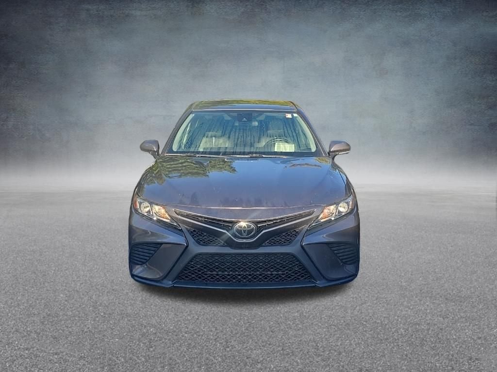 Used 2020 Predawn Gray Mica Toyota SE image 3