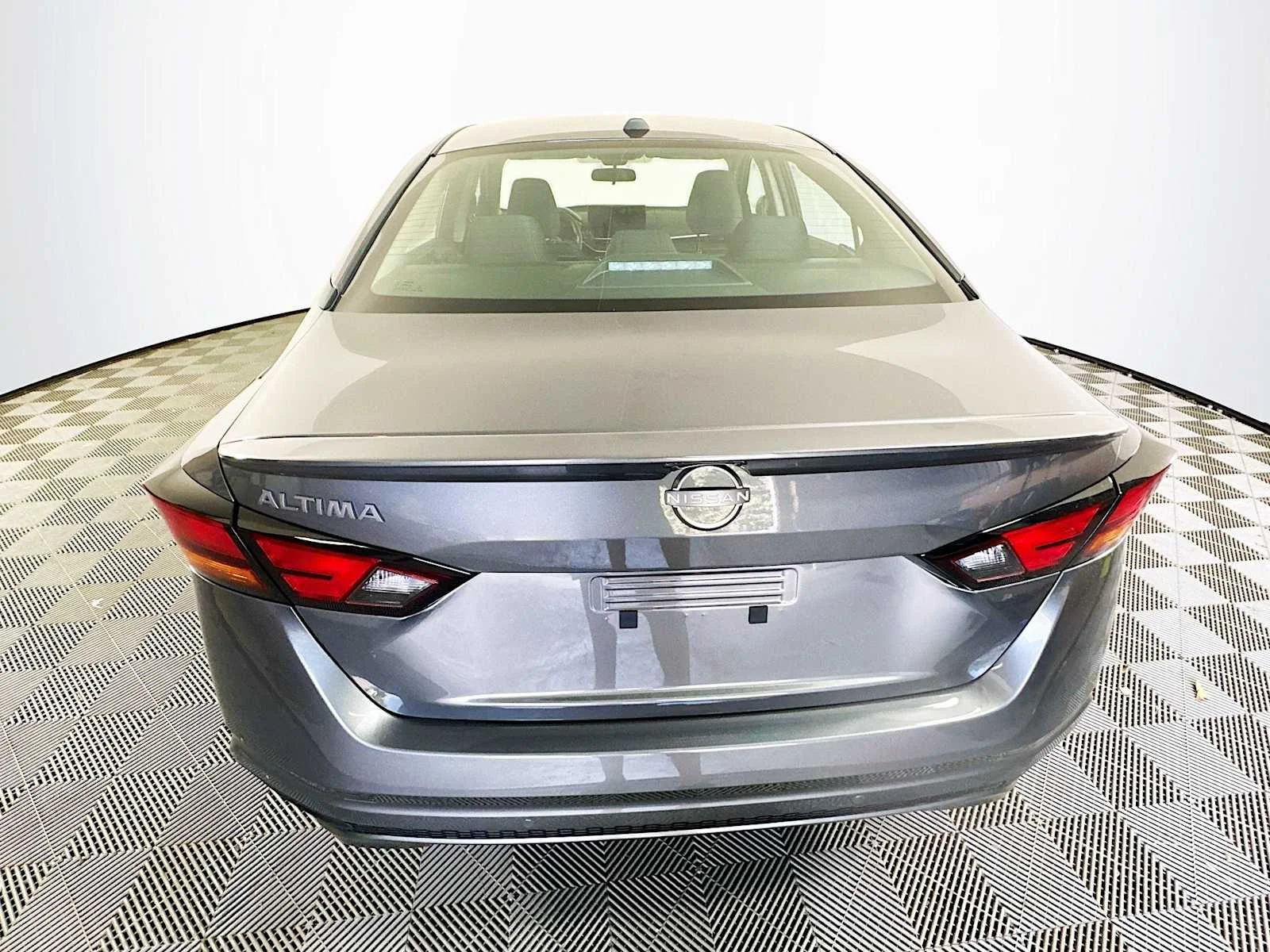 Certified Used 2025 Gun Metallic Nissan SV image 7