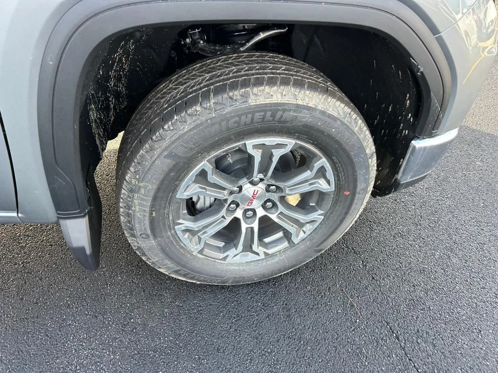 2026 GMC Sierra 1500 SLE - Photo 20