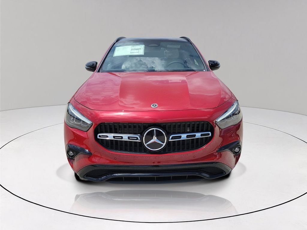 New 2026 MANUFAKTUR Patagonia Red Metallic Mercedes-Benz GLA 250 image 2