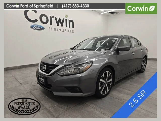 2016 Nissan Altima 2.5 SR's photo